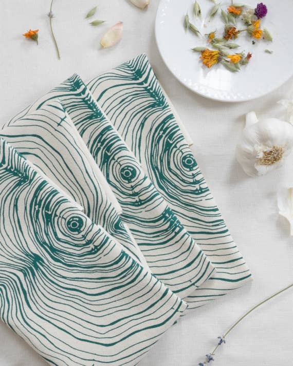 Set of 4 Organic Cotton Tree Ring Napkins in Green - Trees