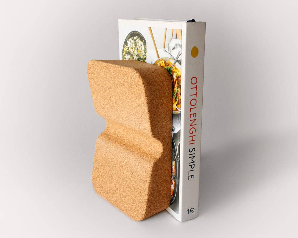 Cork Booklift
