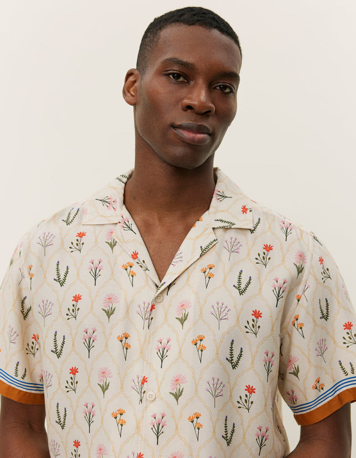 Lukas AOP Wild Flowers SS Shirt | Light Ivory