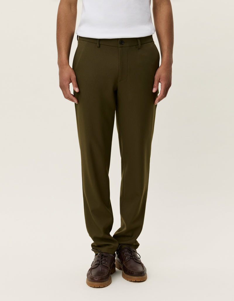 Como Reg Solid Suit Pants | Military Olive