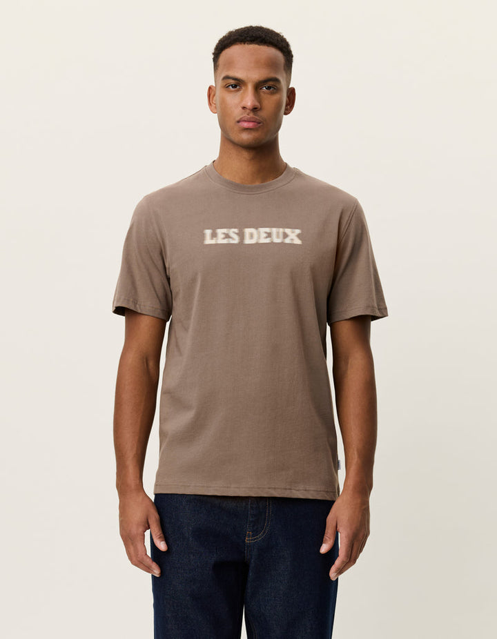 Brandy Logo Tee | Walnut Brown