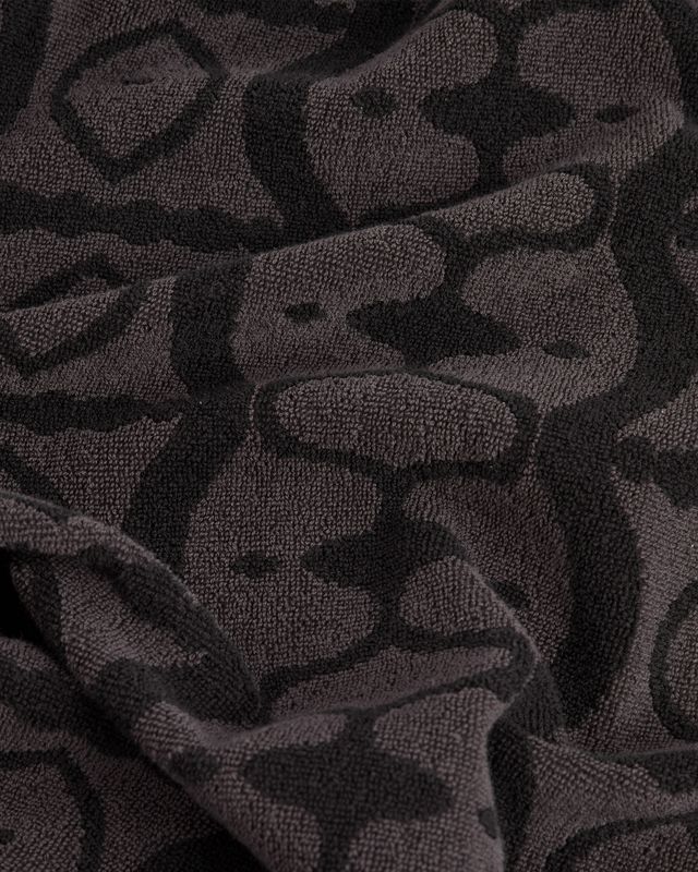 Hypnotise Towel | Black & Grey