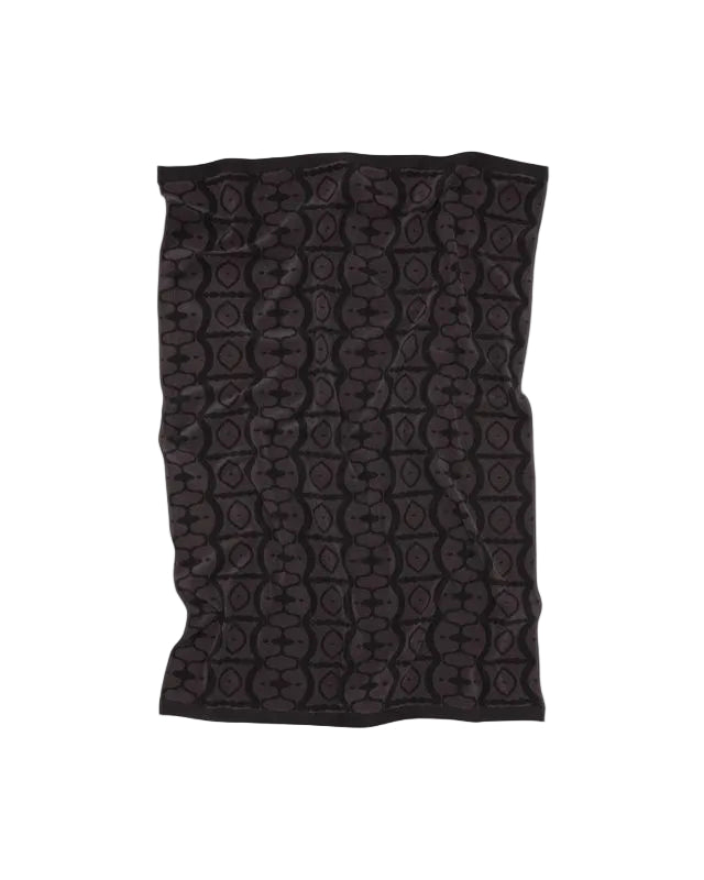 Hypnotise Towel | Black & Grey