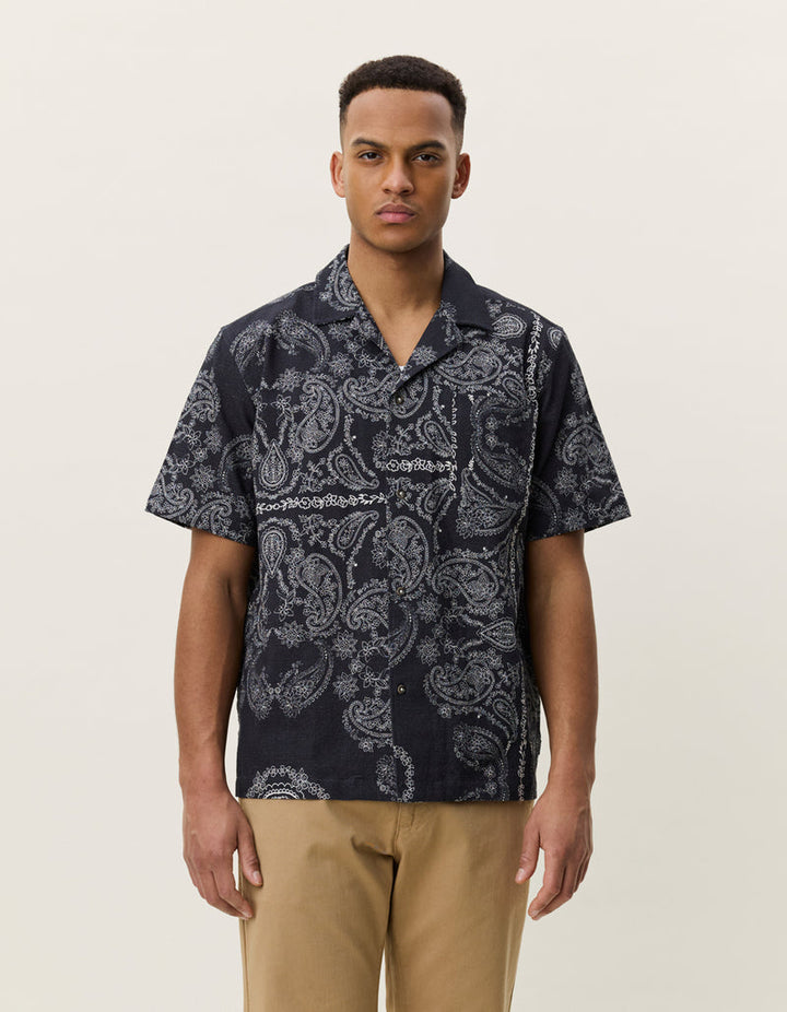 Paisley AOP SS Shirt | Tap Shoe Black