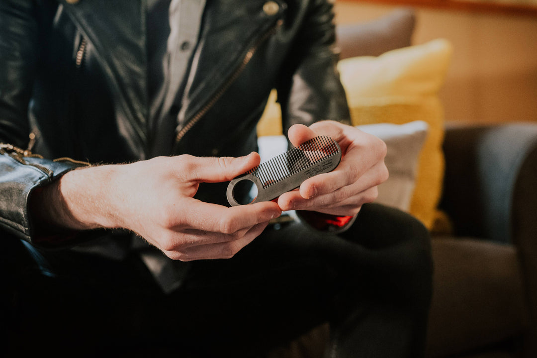 Model No. 2 Carbon Fiber Comb