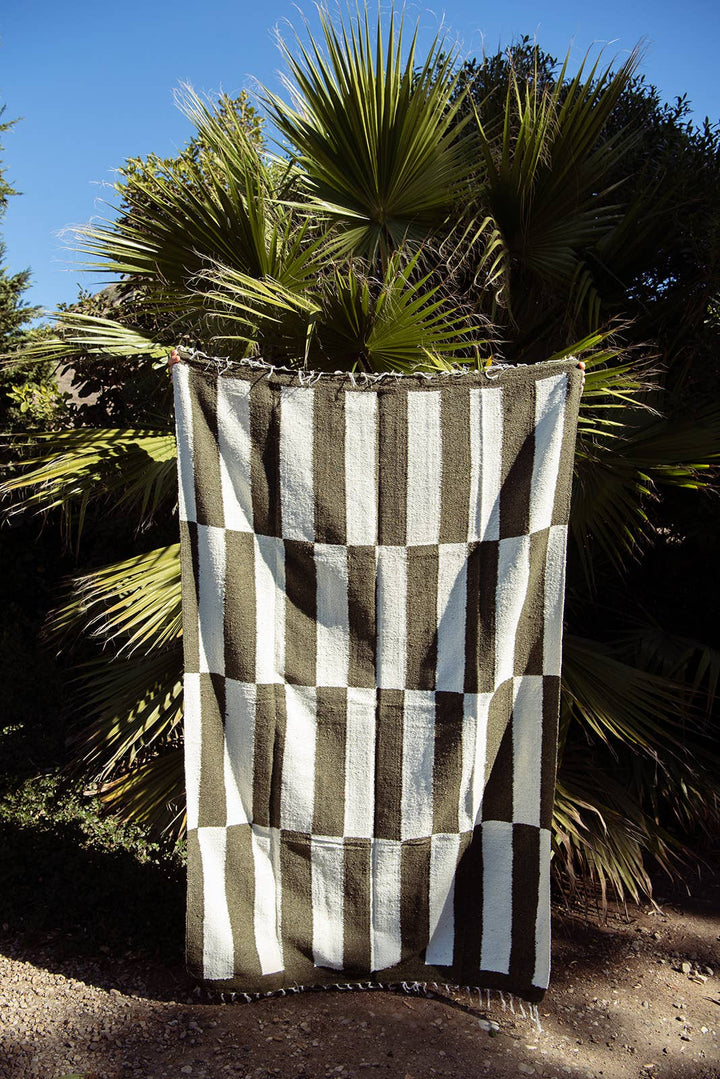 Verde Tile - Heavyweight Tile Checker Throw Blanket