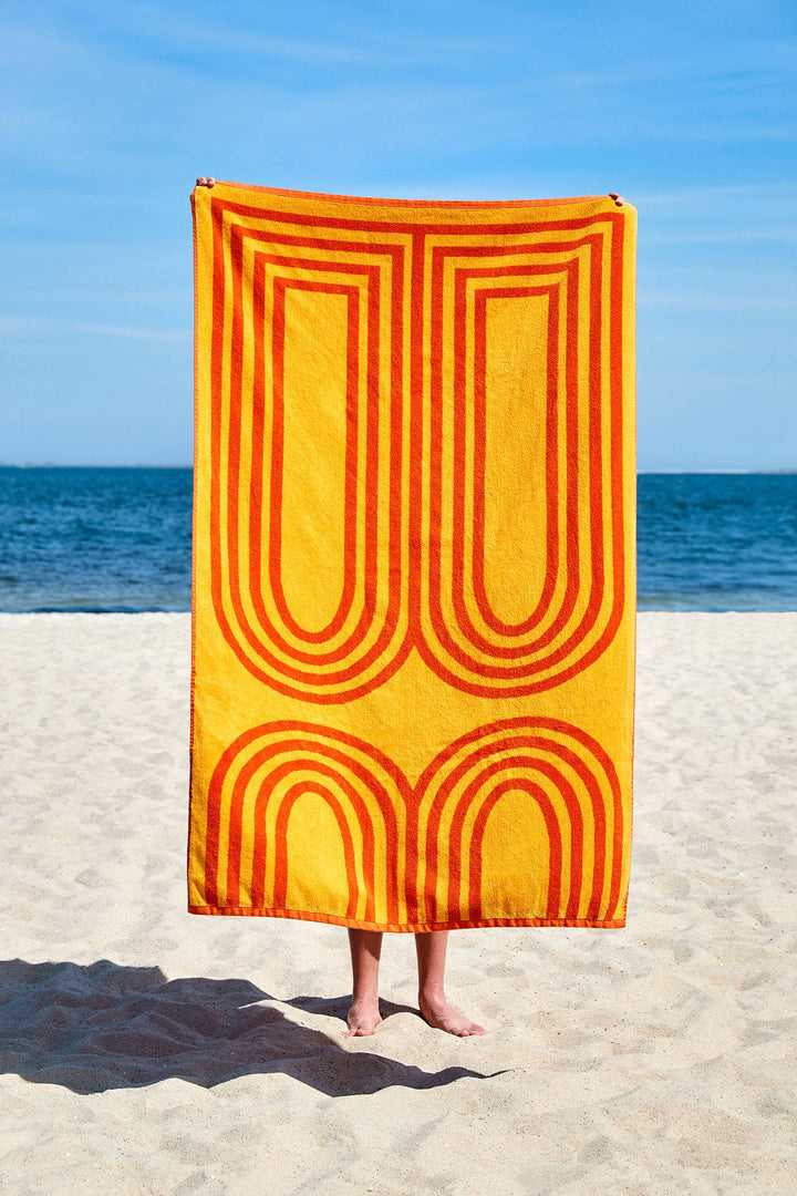 ARC TOWEL WARM