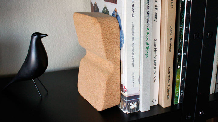 Cork Booklift