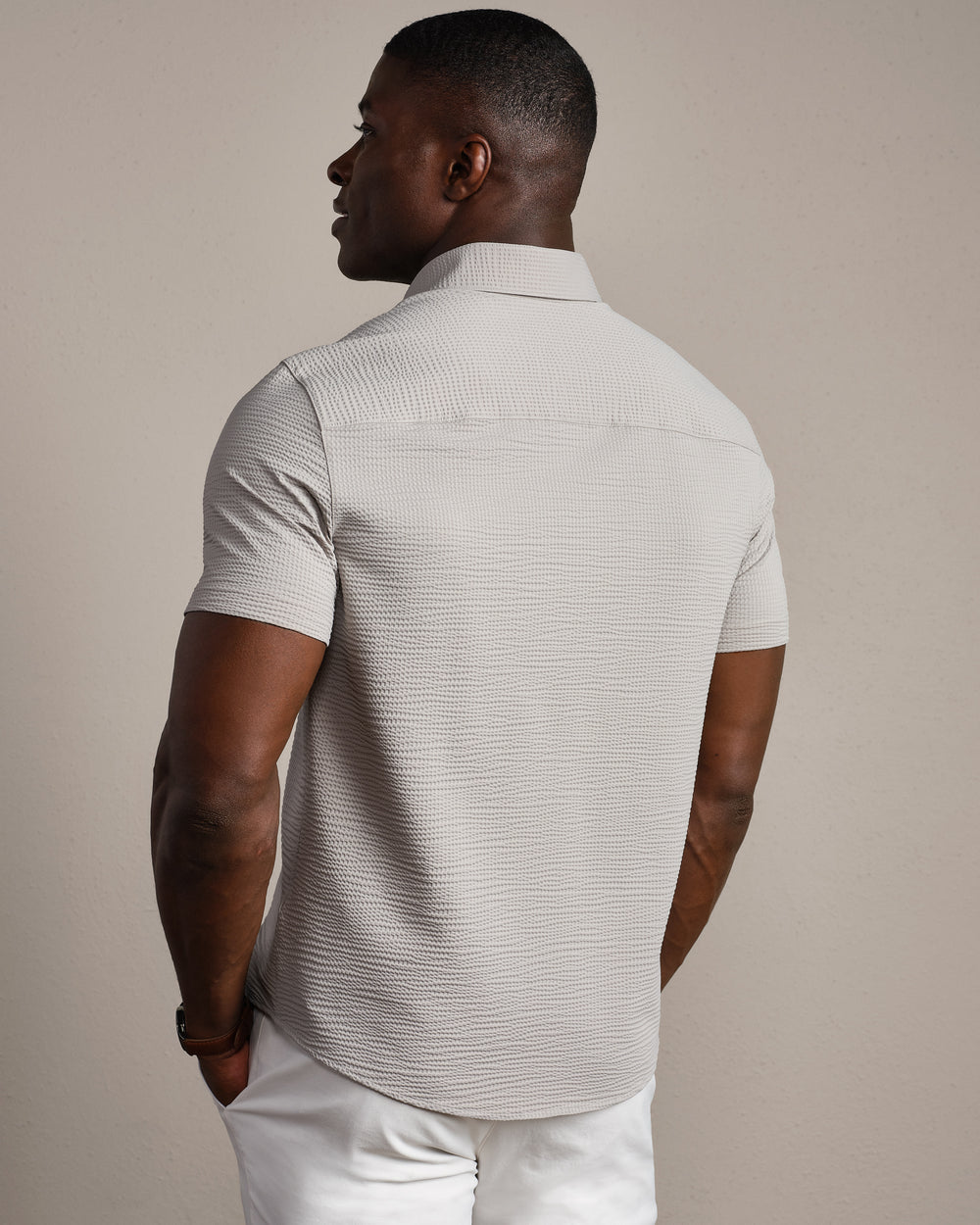 Commuter Seersucker Short Sleeve Shirt | Light Teak Brown