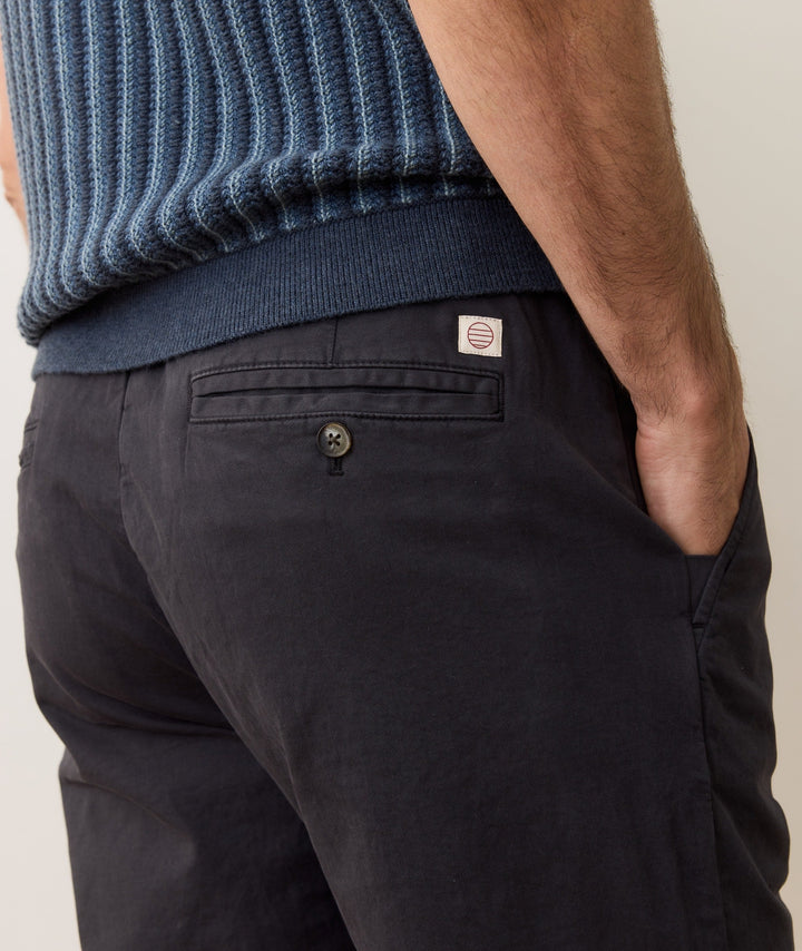 Saturday Slim Straight Twill Chino | Washed Black