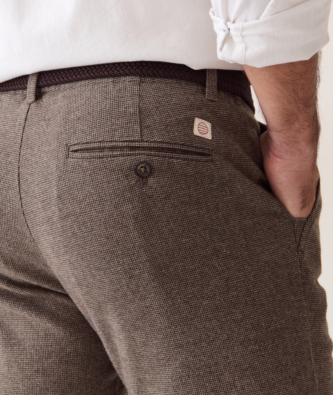 Saturday Houndstooth Chino - Slim Straight | Dark Taupe