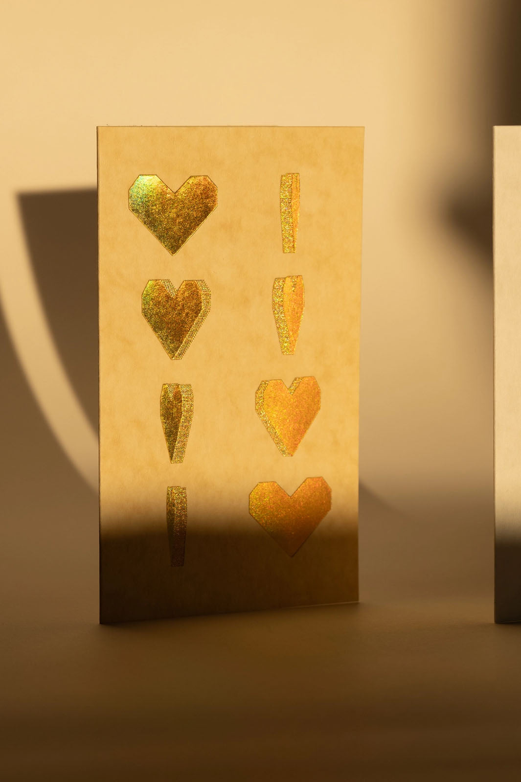 Holographic Spinning Heart Card - Gold