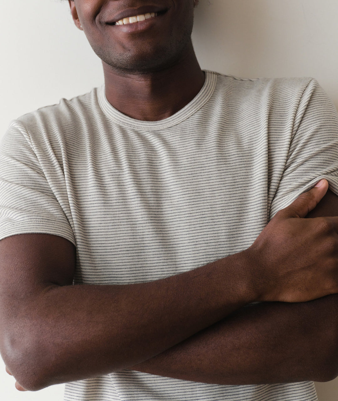 Signature Jacquard Crew Tee | Whitecap & Navy