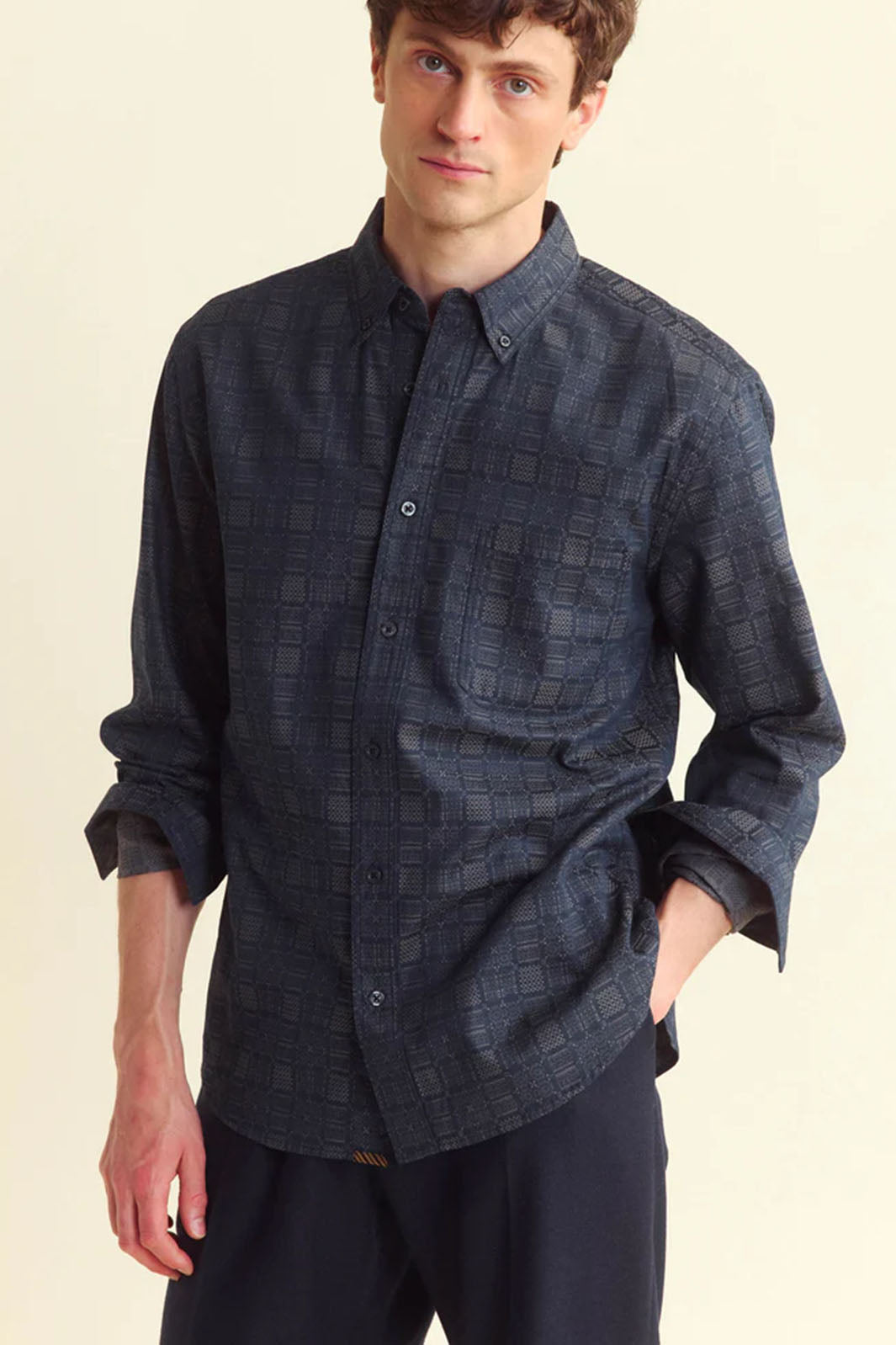 Tapestry Jacquard Tuscumbia Button-Down Shirt - Carbon Blue