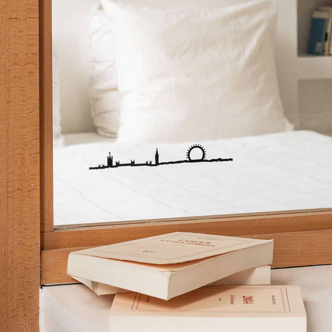 The Line - 7.5" City Skyline Silhouette Mini