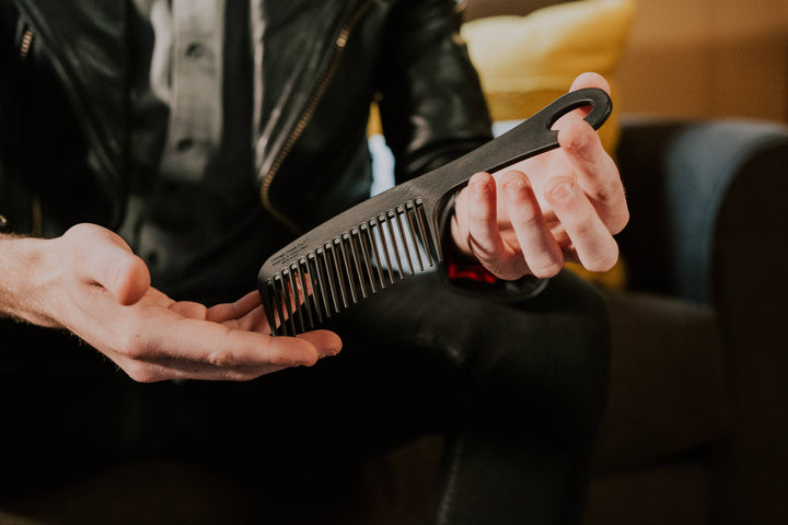 Model No. 8 Carbon Fiber Comb
